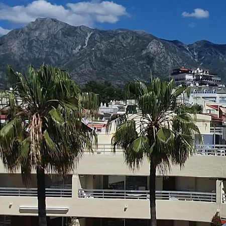 Apartment Spacious Penthouse With Private Pool Marbella